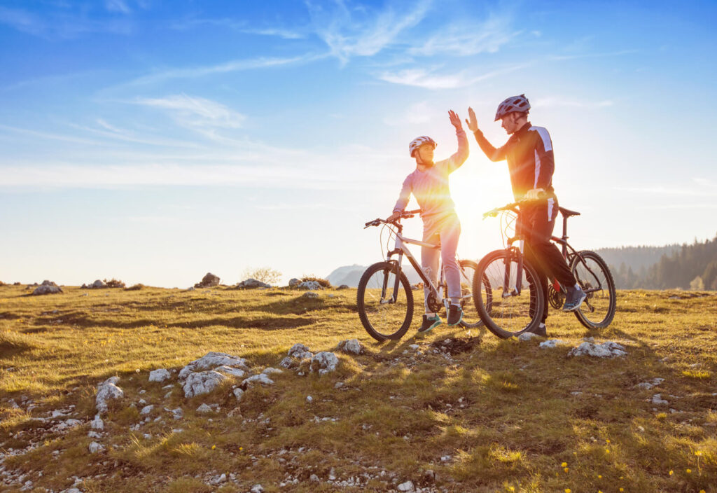 TOUR IN BIKE